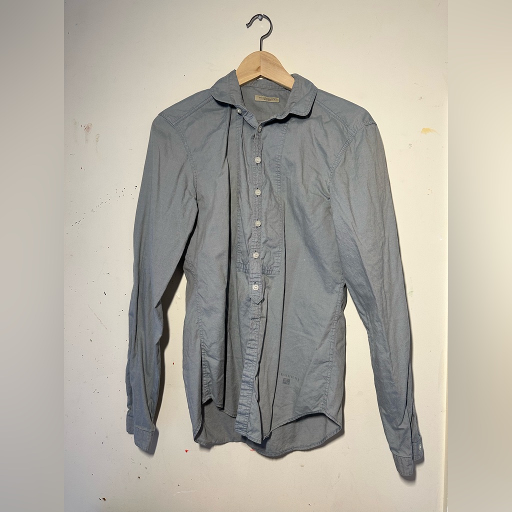 Men’s Burberry Brit Tuxedo Shirt. Small